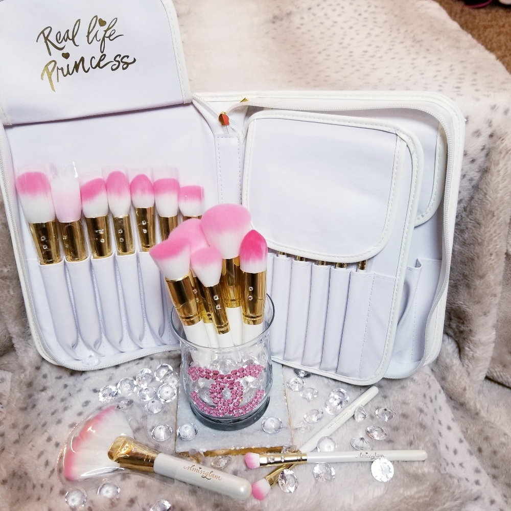 Slmissglam white brush book